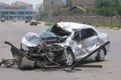 日系车的安全性就很渣？啪啪啪打脸