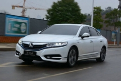 还是那个运动的它 试驾新思铂睿锐混动