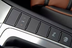 要软就软要硬就硬！选这几款20多万的车