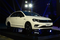 新捷达首推1.5L舒适型 安全实惠更省油