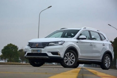 荣威RX5旗舰版试驾 驾乘表现优秀