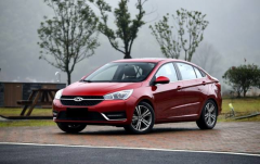 价格低，颜值高！这几款7万的轿车！