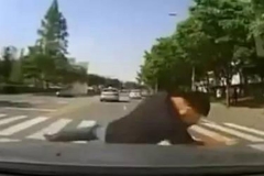 【警惕】年底了，碰瓷的人都这么干