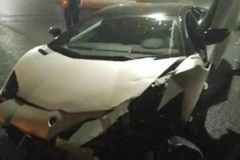 扒扒遭遇严重车祸但死里逃生的明星