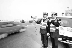 只看摄像头不看路？限速可能更危险