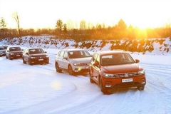 大众的自我挑战 冰雪试驾全新途观L