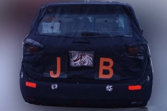 别克全新MPV谍照 商标BUICK GL6