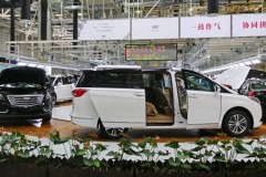 别克全新一代GL8生产技术亮点解析