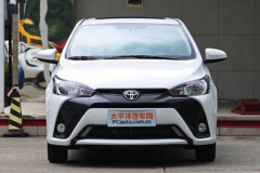 小清新与八字胡的较量 晶锐对致炫