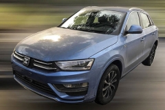 众泰SR7电动版谍照 最大续航里程200km