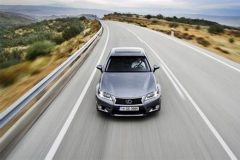 2016年雷克萨斯销量破10万 同比增25.6%