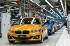 华晨宝马1系三厢下线 将于2月上市