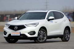 众编辑体验新讴歌CDX 钻・领未来