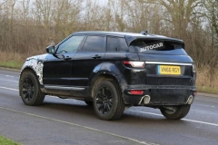 曝全新路虎揽胜极光谍照 或2018年亮相