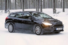 外媒曝福克斯旅行版谍照 或2018年发布