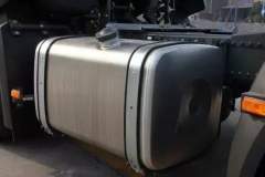 加油时不要加满，真的会省油吗？