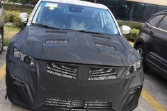 吉利全新SUV车型谍照曝光 配电子档杆