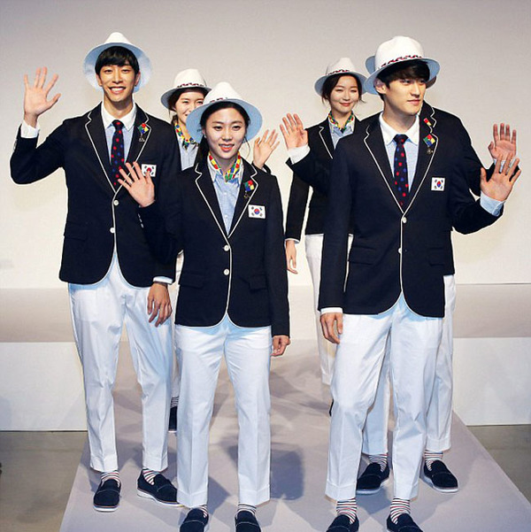 韩国奥委会公布了运动员参加里约奥运会的队服，这些队服都添加了防蚊剂。（网页截图）