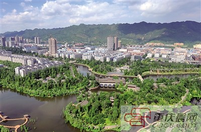 鸟瞰璧山区观音塘湿地公园。 陈云刚 摄