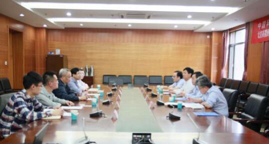 双方就工业废水处理技术进行交流