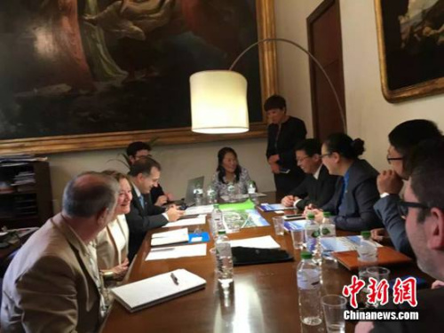 天狮高管访问巴塞罗那大学 探讨未来合作方向