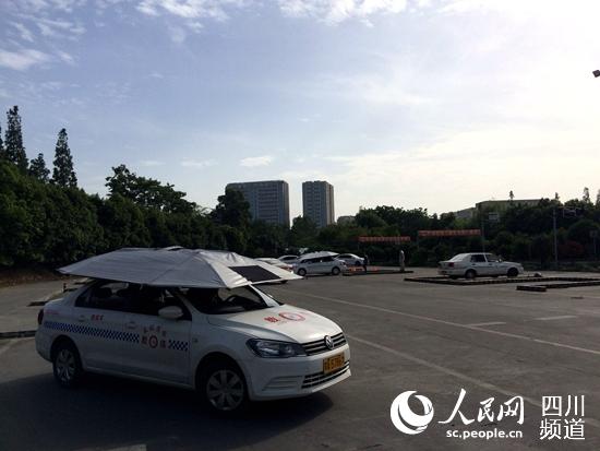 5月16日，成都一家驾校训练场地现场。（朱虹 摄）