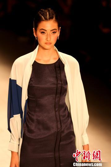 ���紺ϵ����Ʒ��֮����������¡ ��