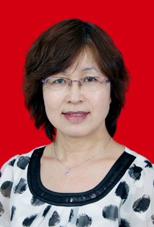 新疆营养学会理事长李莉
