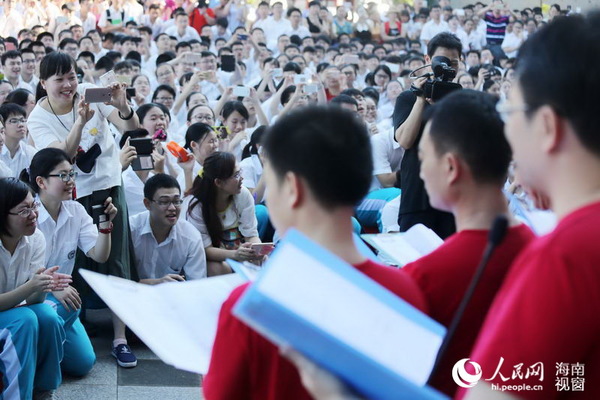 高三全体班主任诗朗诵《送别》