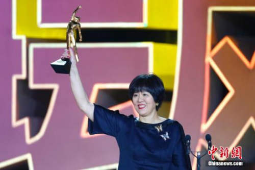 资料图:郎平。 中新社记者 富田 摄