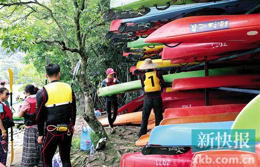 ■码头准备下水