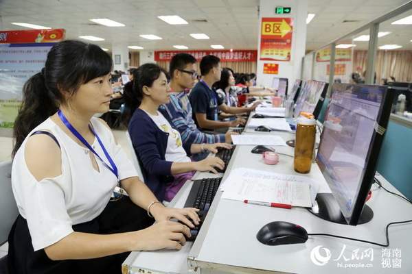 海南高考阅卷现场