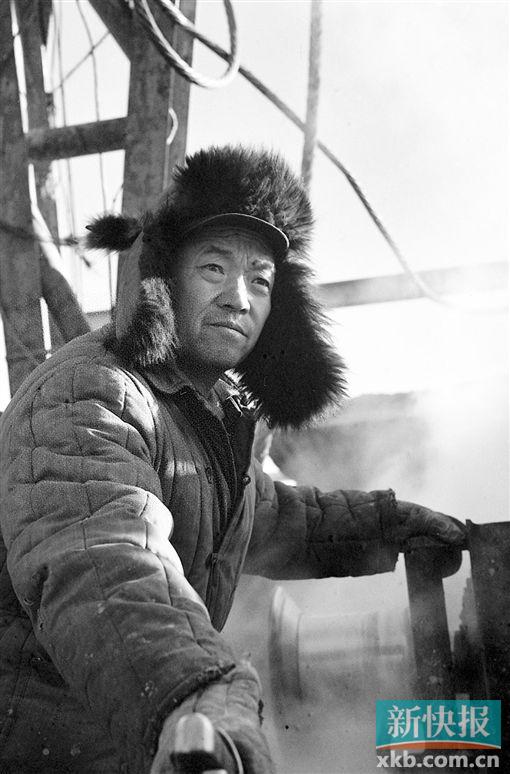 ■铁人王进喜。 新华社发