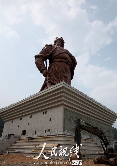 山西运城高61米关帝巨型铜像即将与游客见面