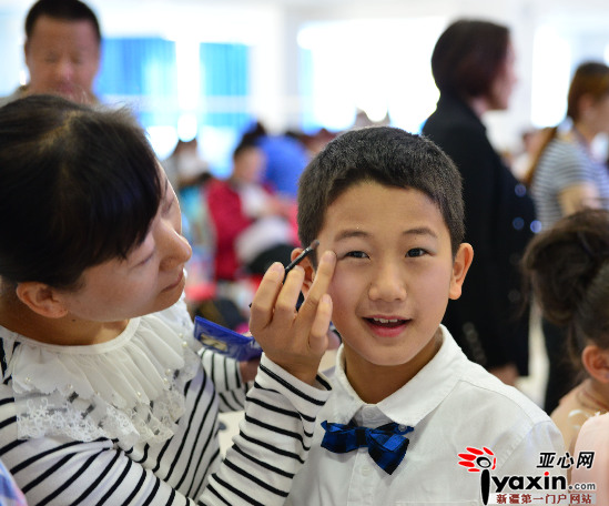 和布克赛尔县分赛区优秀特长生展才艺