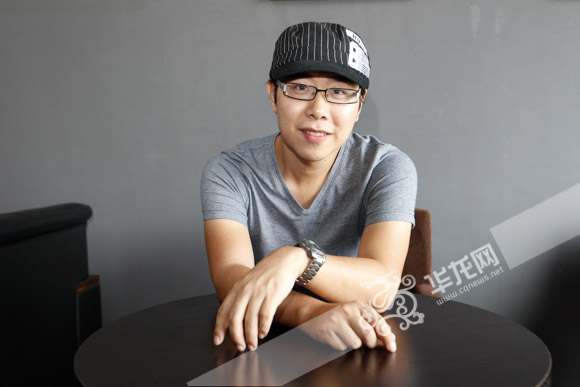 陈佳欣在自己的工作室中。记者 石涛 摄