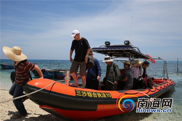 中国作家“文学三沙行”活动结束 将文学带进三沙