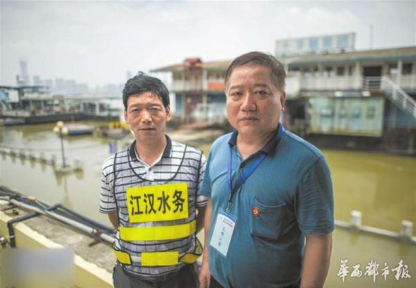 18年后,唐仁清、李建强等人再次立下的生死牌。