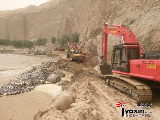 叶城柯克亚乡水毁最严重路段已抢通，武警交通四支队主力部队将往重灾区进发