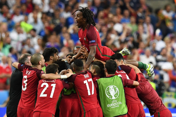 欧洲杯 埃德尔绝杀 葡萄牙加时1 0法国首夺冠军