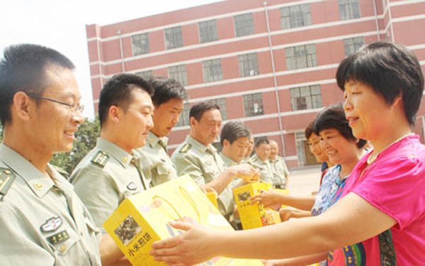 蒙阴7位女老板致富不忘拥军 接棒 沂蒙六姐妹