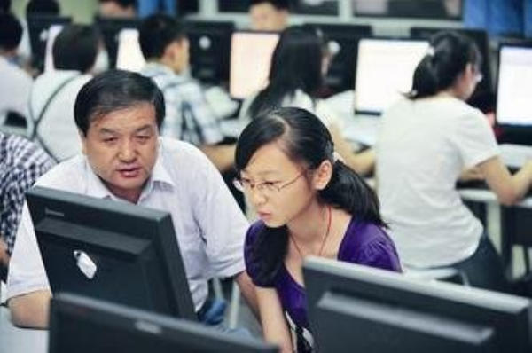 孩子填报志愿选专业,家长有必要包办代劳吗?