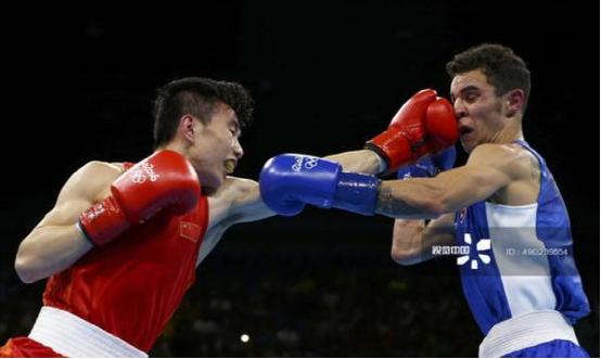胡建关晋级奥运会拳击赛52公斤级16强