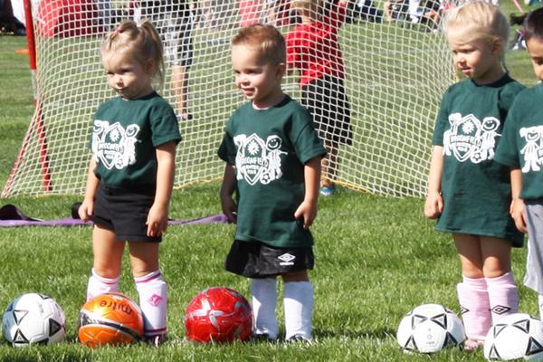 踢足球也会有春天!谈谈孩子踢球的成长和发展