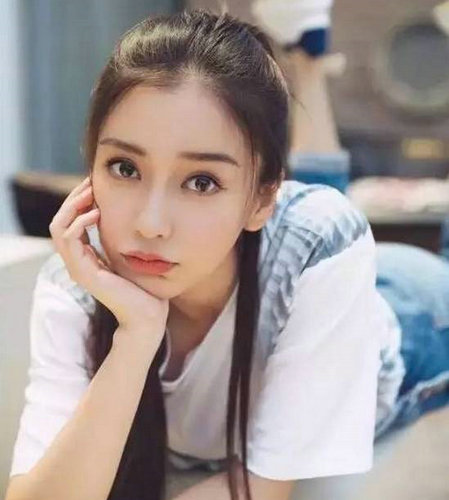 实拍女明星牙齿矫正后 美的判若两人对比照