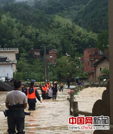 救援现场