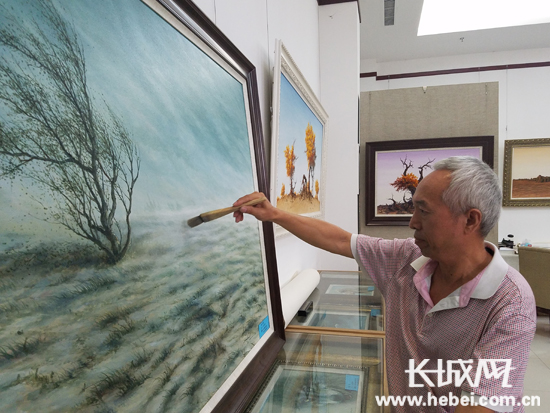 贺俊鸿油画精品展在唐山政协书画院开展