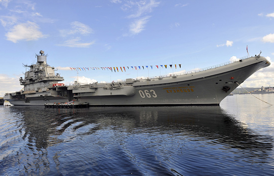 “库兹涅佐夫海军上将”号航空母舰。（网页截图）