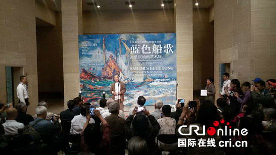 展览主人张重庆先生发言感谢自己的老师