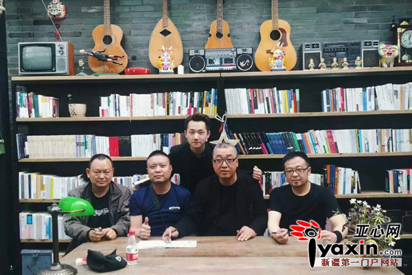 蒋敦豪与刘柱乐队的成员